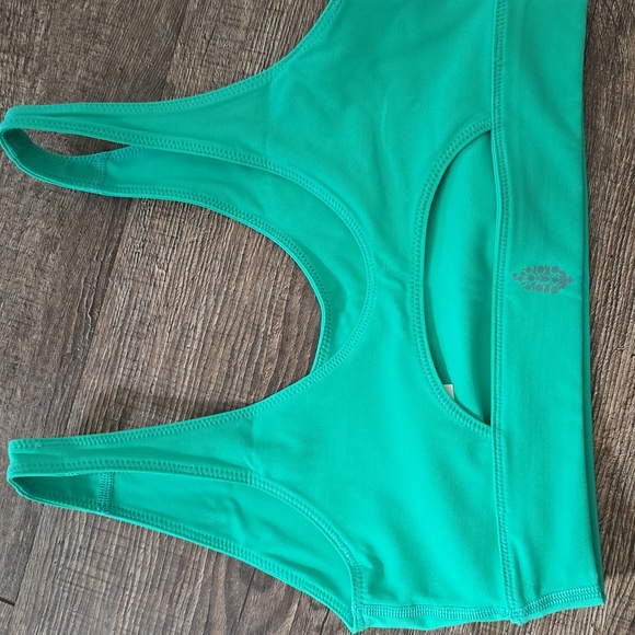 FP Movement - Win Win Scoop Neck Sports Bra - Picture 3 of 4